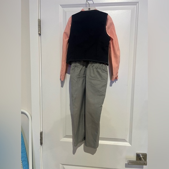 Stylish Gray and Pink Kids Vest Set - Picture 3 of 3